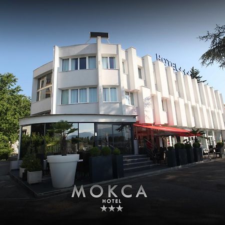 乐莫卡酒店 梅朗 外观 照片