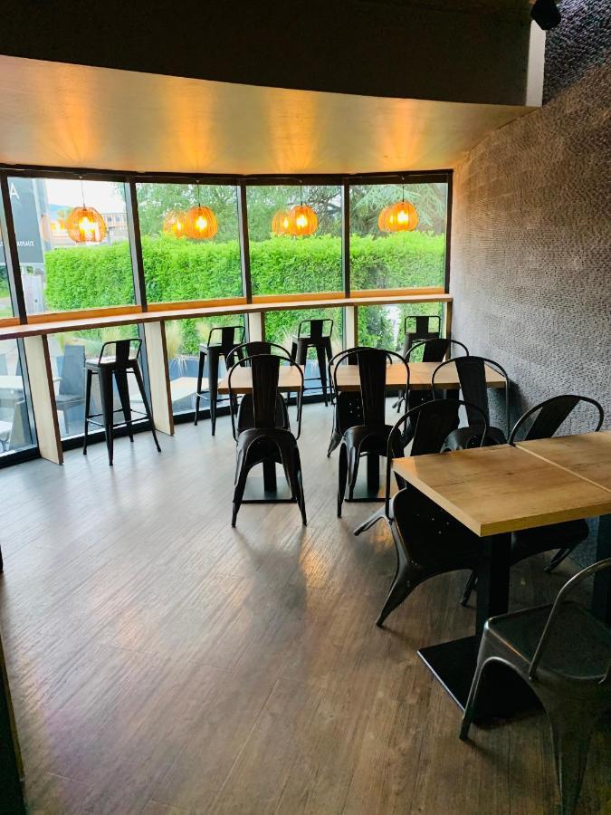 乐莫卡酒店 梅朗 外观 照片
